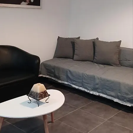Tsampikas House Διαμέρισμα *